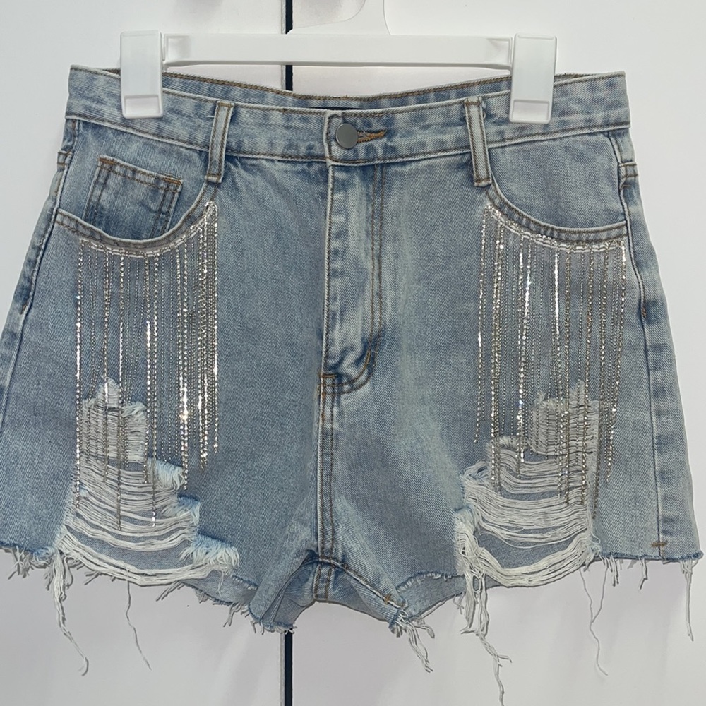 Shorts - Picture 4 of 4